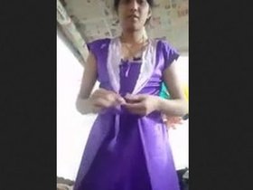 Village beauty from India reveals her intimate parts