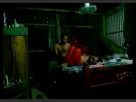 Unprofessional duo discovered engaging in intimate activities during the daytime in their bedroom