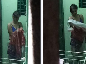 Indian girlfriend gets dressed up