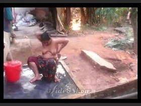 Habbi's al fresco cleaning routine with a twist