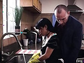 Dominera Latina Sympatista Aryana Amatiste needed one dominant dominant as a result, she presents say no to sadistic hot sisters Sterling Cooper connected with all sides respecting his sexual desires.