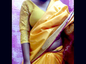 Cute Indian village bhabi flaunts her sexy physique