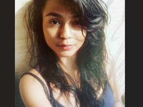 Indian beauty Sumalee bharadwaj reveals her naked body