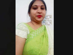 Indian spouse in sari engages in intense sexual encounter