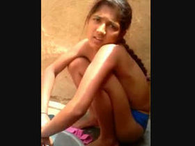 Indian beauty takes sensual bath in the nude