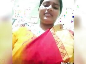 Cute Indian Desi shows off her huge tits and spreads her pussy on camera