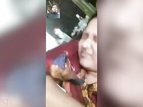 Bangladeshi Desi XXX woman shows her big tits on video call