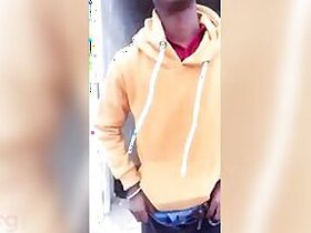 Young Desi XXX lovers have sex in a lavish MMC house