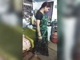 Decent looking bhabha costume change hindisexyvideo