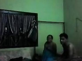 India's top rated sex videos of auntie desi with young guy Hour