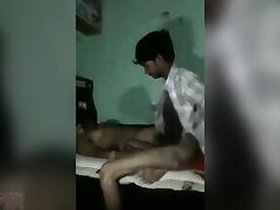 XXX video of hottie Desi losing her virginity to a guy becomes MMS