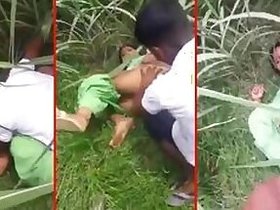MMS video of Bangla lovers about outdoor sex has leaked online