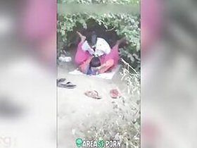 Tamil couple outdoors in jungle caught on hidden camera, desi sex mms