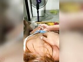 The hottest skinny Desi XXX slut sucking her hot cock MMS