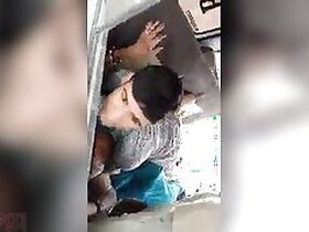 Desi Bhabhi gets drilled hard in the car by the driver