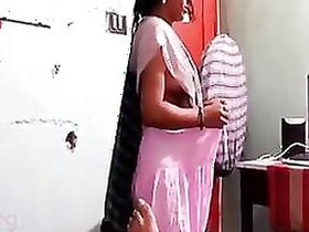 Elderly aunty from gujrati village leaked mms after sex