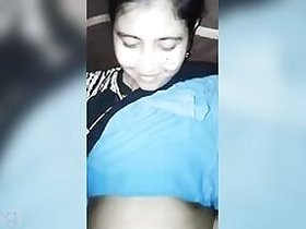 Amateur pleasures Indian cock on camera with boyfriend ready to fuck