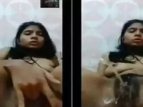 Super horny girl splashes hard during a video call