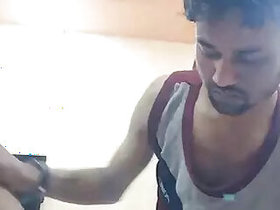 Pretty Indian girl gives a blowjob for the first time, getting laid