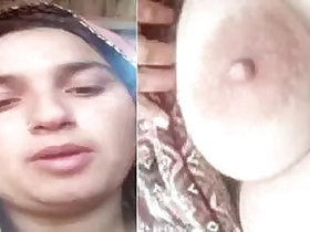 Pakistani pashtu bhabhi with big boobs
