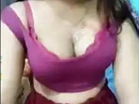 Desi Indian Girl on Tango Pvt Nude Shows Big Asshole