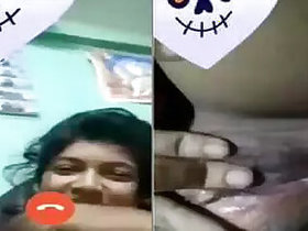 Bangladeshi girl shows her thirsty pussy