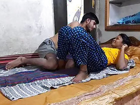 18-Year-Old Indian Couple Fucks Lusty Skinny Sex Guru Porn Lesson Full Hindi