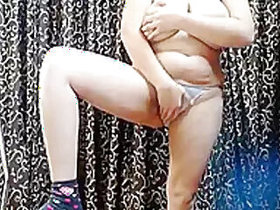 Desi Indian girl shows her tits with her fingers, Insta Id Genuinejannat