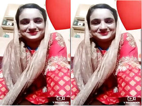 Sexy Bhabhi Shows Her Tits and Pussy Part 3