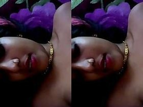 Sexy Bhabhi Shows Body at Tango Show