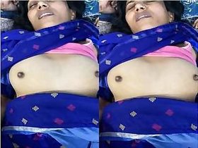 Super Sexy Desi Bhabhi With tight pussy fucks Dewar hard and cum on her Body