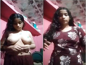 Cute Desi Girl for Money Strips and Shows Naked Body Part 1