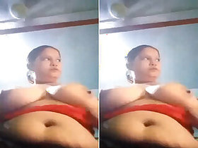 Desi Fatty Bhabhi Shows Her Tits
