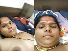 Desi Bahbhi Records Video With Her Boobs