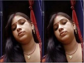 Sexy Budi Shows Tits and Blowjob Part 1