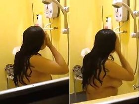 Sexy Girl From Nri Bathing