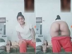 Sexy Girl Shows Tits and Pussy Part 1